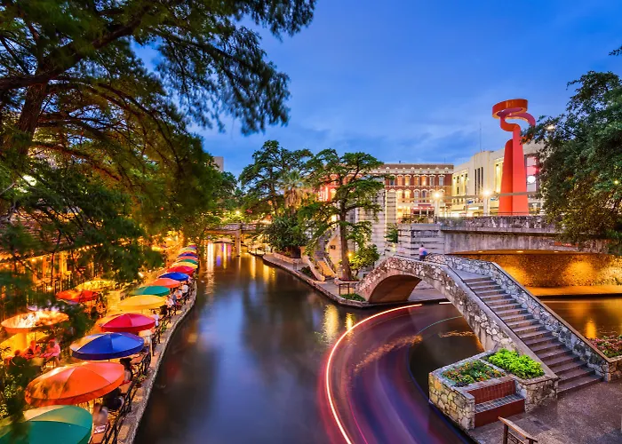 Holiday Inn Express San Antonio North Riverwalk Area By Ihg
