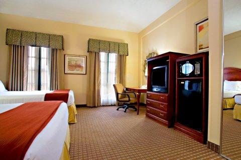Express North Riverwalk Area By Ihg San Antonio